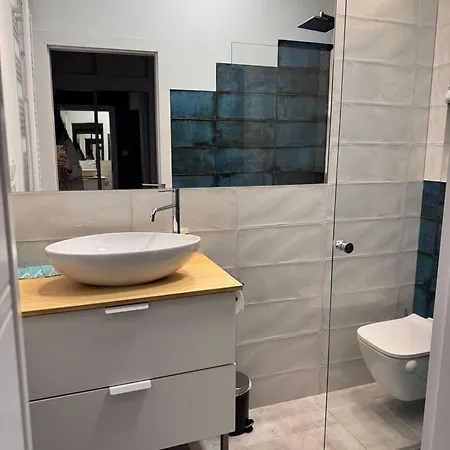 Old Town Heart Xxii - New Town